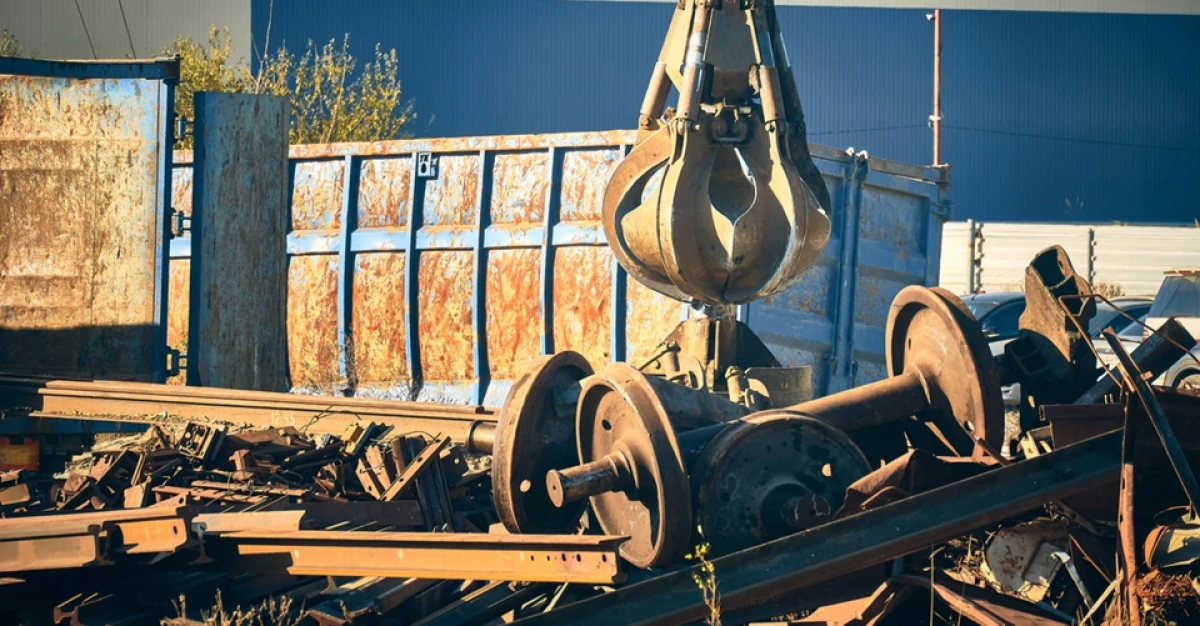 Sales on paper: why Ukrainian Railways’ scrap shipments fell to a 7-year low